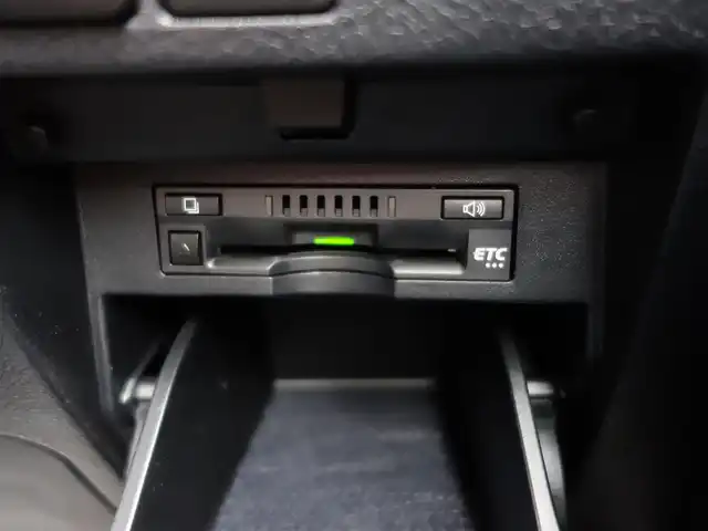 トヨタ アルファード S Cパッケージ 山形県 2019(令1)年 6.7万km ブラック 4WD/カロッツェリアSDナビ/　　【CD DVD BT フルセグ MSV USB AUX】/バックカメラ/両側パワースライドドア/電動リアゲート/レーダークルーズコントロール/LEDオートヘッドライト/レザーシート/パワーシート/シートエアコン/シートヒーター/オットマン/16インチアルミホイール/ルームミラー型ドライブレコーダー/アイドリングストップ/コーナーセンサー/ステアリングスイッチ/MTモード付AT/ステアリングヒーター/電動格納ウィンカーミラー/フォグランプ/WAAC/スマートキー×2/ETC