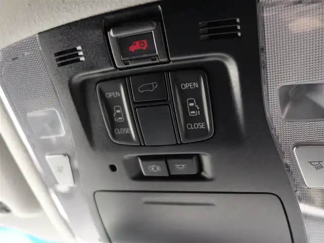 トヨタ アルファード S Cパッケージ 山形県 2019(令1)年 6.7万km ブラック 4WD/カロッツェリアSDナビ/　　【CD DVD BT フルセグ MSV USB AUX】/バックカメラ/両側パワースライドドア/電動リアゲート/レーダークルーズコントロール/LEDオートヘッドライト/レザーシート/パワーシート/シートエアコン/シートヒーター/オットマン/16インチアルミホイール/ルームミラー型ドライブレコーダー/アイドリングストップ/コーナーセンサー/ステアリングスイッチ/MTモード付AT/ステアリングヒーター/電動格納ウィンカーミラー/フォグランプ/WAAC/スマートキー×2/ETC