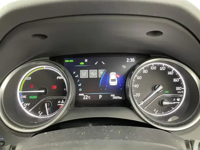 トヨタ カムリ WS 埼玉県 2022(令4)年 2.6万km プラチナホワイトパールマイカ 純正ナビ　/　(フルセグ・AM・FM・Bluetooth)　/ＥＴＣ２．０　/バックカメラ　/トヨタセーフティセンス　/ロードサインアシスト　/プリクラッシュセーフティ　/レーントレーシングアシスト/ブラインドスポットモニター/リヤクロストラフィックアラート/パーキングサポートブレーキ　/先行車発進告知　/クリアランスソナー　/パワーシートＤ席/前後ドライブレコーダー/純正フロアマット/純正アルミホイール１７インチ/前後コーナーセンサー