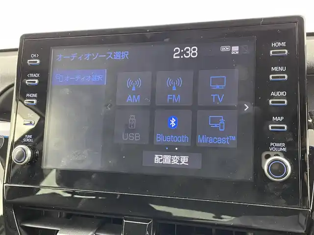 トヨタ カムリ WS 埼玉県 2022(令4)年 2.6万km プラチナホワイトパールマイカ 純正ナビ　/　(フルセグ・AM・FM・Bluetooth)　/ＥＴＣ２．０　/バックカメラ　/トヨタセーフティセンス　/ロードサインアシスト　/プリクラッシュセーフティ　/レーントレーシングアシスト/ブラインドスポットモニター/リヤクロストラフィックアラート/パーキングサポートブレーキ　/先行車発進告知　/クリアランスソナー　/パワーシートＤ席/前後ドライブレコーダー/純正フロアマット/純正アルミホイール１７インチ/前後コーナーセンサー