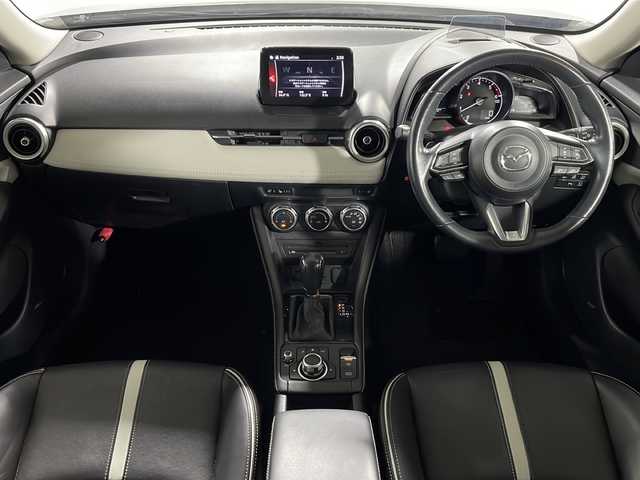 マツダ ＣＸ－３ XD エクスクルーシブモッズ 広島県 2018(平30)年 4.4万km ジェットブラックマイカ 純正７型ナビ/３６０°ビューモニター/革シート/運転席パワーシート/ＢＯＳＥプレミアムサウンドシステム/シートヒーター/ヘッドアップディスプレイ/前後コーナーセンサー/オートマチックハイビーム/ドラレコ/ＥＴＣ/ＬＥＤヘッドライト/ブラインドスポットモニター/純正１８インチアルミホイール(215/50/R18)/エアバッグ(運転席/助手席/サイド/カーテン)