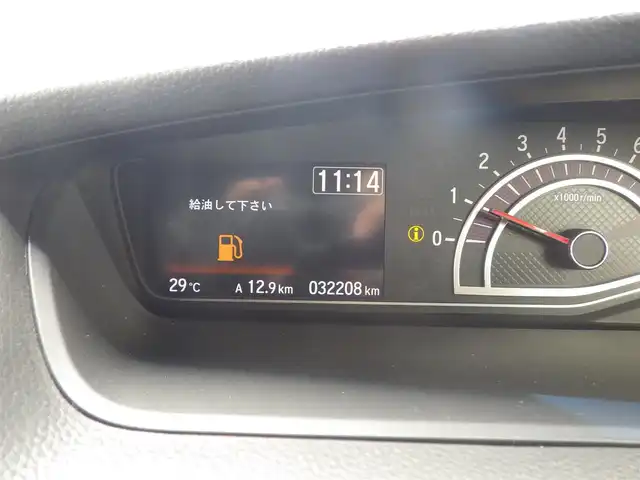 ホンダ Ｎ ＢＯＸ カスタム G L ホンダセンシング 千葉県 2018(平30)年 3.3万km プレミアムホワイトパールⅡ ホンダセンシング/・衝突軽減ブレーキ（CMBS）/・車線維持支援システム（LKAS）/・アダプティブクルーズコントロール（ACC）/・後方誤発進抑制機能/・誤発進抑制機能/両側パワースライドドア/純正SDナビ/ワンセグTV/【DVD/CD再生機能】/バックカメラ/ETC/LEDヘッドライト/フォグライト/ウインカーミラー/リアコーナーセンサー/純正14インチアルミホイル/サイド/カーテンエアバッグ/スマートキー