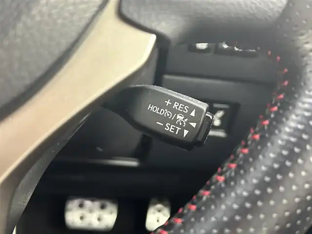 レクサス ＮＸ 300h Fスポーツ 茨城県 2018(平30)年 3.8万km ホワイトノーヴァガラスフレーク 純正ナビ/全方位カメラ/フルセグ/パノラマルーフ/衝突被害軽減ブレーキ/車線逸脱抑制装置/レーダークルーズコントロール/オートマチックハイビーム/クリアランスソナー/BSM/ETC2.0/HUD/ドラレコ/シートヒーター/ベンチレーション/ステアリングヒーター/純正18インチAW/3眼LEDヘッドライト/スマートキー