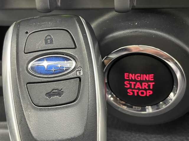 スバル ＢＲＺ GT 茨城県 2018(平30)年 1.2万km クリスタルブラックシリカ 社外ナビ/フルセグ/クルーズコントロール/シートヒーター/純正17インチAW/リアスポイラー/LEDヘッドライト/スマートキー