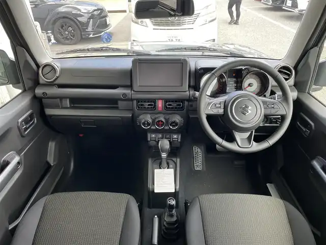 スズキ ジムニー XC 東京都 2025(令7)年 0.1千km ジャングルグリーン 届出済未使用車/デュアルセンサーブレーキ/車線逸脱警報機能/パーキングソナー/ヒルディセントコントロール/クルーズコントロール/シートヒーター/横滑り抑制機能/アイドリングストップ/スマートキー