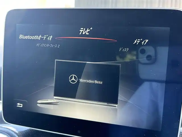 メルセデス・ベンツ ＣＬＡ１８０ Sブレイク AMG スタイル 福岡県 2017(平29)年 3.9万km カルサイトホワイト レーダーセーフティパッケージ/アダプティブクルーズコントロール/ブラインドスポットモニター/レーンキープアシスト/アクティブセーフティブレーキ/ハーフレザーシート/前席シートヒーター/純正ナビ/Applecarplay/androidauto/フルセグTV/Bluetooth/バックカメラ/LEDヘッドライト/オートライト/純正ドライブレコーダー/純正18インチアルミホイール/ETC/取扱説明書/保証書/スペアキー×1