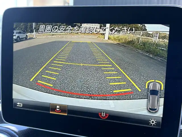 メルセデス・ベンツ ＣＬＡ１８０ Sブレイク AMG スタイル 福岡県 2017(平29)年 3.9万km カルサイトホワイト レーダーセーフティパッケージ/アダプティブクルーズコントロール/ブラインドスポットモニター/レーンキープアシスト/アクティブセーフティブレーキ/ハーフレザーシート/前席シートヒーター/純正ナビ/Applecarplay/androidauto/フルセグTV/Bluetooth/バックカメラ/LEDヘッドライト/オートライト/純正ドライブレコーダー/純正18インチアルミホイール/ETC/取扱説明書/保証書/スペアキー×1