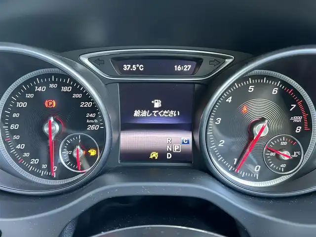 メルセデス・ベンツ ＣＬＡ１８０ Sブレイク AMG スタイル 福岡県 2017(平29)年 3.9万km カルサイトホワイト レーダーセーフティパッケージ/アダプティブクルーズコントロール/ブラインドスポットモニター/レーンキープアシスト/アクティブセーフティブレーキ/ハーフレザーシート/前席シートヒーター/純正ナビ/Applecarplay/androidauto/フルセグTV/Bluetooth/バックカメラ/LEDヘッドライト/オートライト/純正ドライブレコーダー/純正18インチアルミホイール/ETC/取扱説明書/保証書/スペアキー×1