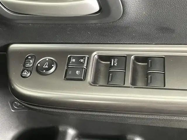 ホンダ フリード＋ クロスター ホンダセンシング 埼玉県 2021(令3)年 4.6万km クリスタルブラックパール 純正９インチナビ　バックカメラ　クルーズコントロール　ビルトインＥＴＣ　前後ドライブレコーダー　両側パワースライドドア　ＬＥＤヘッドライト　スマートキー　純正アルミホイール　純正フロアマット