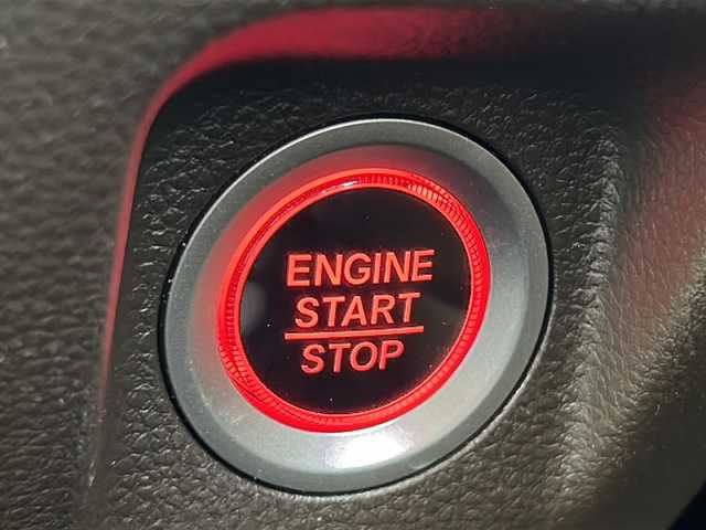 ホンダ Ｎ ＷＧＮ L ホンダセンシング 沖縄県 2020(令2)年 2.4万km プラチナホワイトパール 純正８インチナビ/（ＡＭ／ＦＭ／ＣＤ／ＤＶＤ／ＢＴ）　/バックモニター　/フルセグＴＶ　/ホンダセンシング　/前後ドラレコ　　/オートライト　/ＥＴＣ　/ＵＳＢ入力端子　/スマートキー　/パーキングアシスト/LEDヘッドライト/純正フロアマット/プッシュスタート/クルーズコントロール/レーンキープアシスト