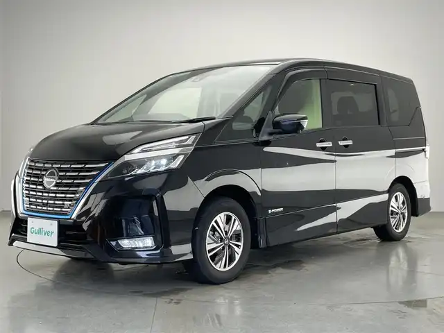 日産 セレナ e－パワー ハイウェイスター V 愛知県 2021(令3)年 3.5万km ダイヤモンドブラック 純９型ナビ　プロパイロット　純後席モニター　デジタルインナーミラー　全方位カメラ　ＢＳＭ　スタッドレスタイヤ積込　追従クルコン　ブルーレイ再生　ハンズフリーパワスラ　ＬＥＤオートライト　衝突軽減　禁煙車