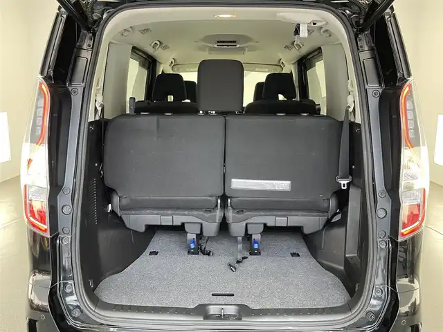 日産 セレナ e－パワー ハイウェイスター V 愛知県 2021(令3)年 3.5万km ダイヤモンドブラック 純９型ナビ　プロパイロット　純後席モニター　デジタルインナーミラー　全方位カメラ　ＢＳＭ　スタッドレスタイヤ積込　追従クルコン　ブルーレイ再生　ハンズフリーパワスラ　ＬＥＤオートライト　衝突軽減　禁煙車