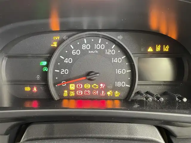 トヨタ パッソ X Lパッケージ S 茨城県 2019(令1)年 1.3万km プラムブラウンパールクリスタルシャイン 純正7インチナビ/Bluetooth/ワンセグ/CD/AMFM/スマートアシストII/・衝突回避支援ブレーキ機能/衝突警報機能（対車両・対歩行者）/・車線逸脱警報機能/・誤発進抑制制御機能/・後方誤発進抑制制御機能/・先行車発進お知らせ機能/前後コーナーセンサー/オートマチックハイビーム/アイドリングストップ/イモビライザー