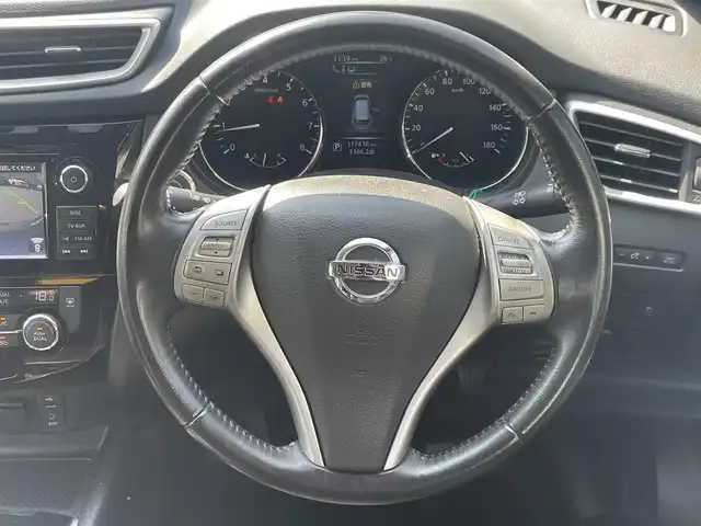 日産 エクストレイル 20X エマージェンシーブレーキ 兵庫県 2014(平26)年 11.8万km ダイヤモンドブラック 7人乗り/純正9インチSDナビ/・フルセグTV/・Bluetooth接続/・DVD/CD/・USB/・AUX/クルーズコントロール/全方位カメラ/衝突軽減ブレーキ/LEDヘッドライト/パワーバックドア/ダウンヒルコントロール/オートライト/コーナーセンサー/前席シートヒーター/純正フロアマット/純正17インチアルミホイール/スペアキー×2