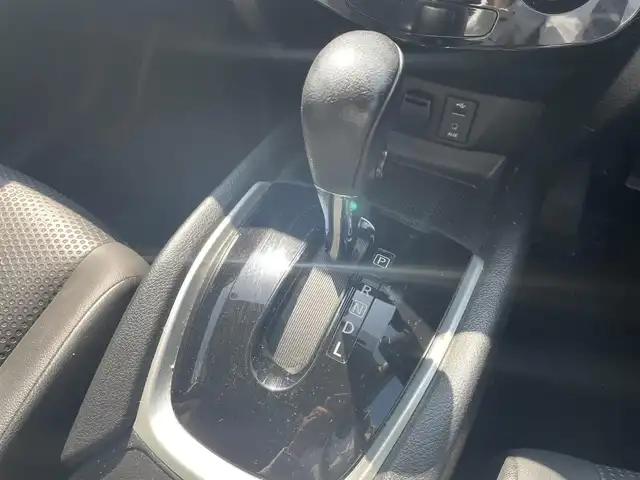 日産 エクストレイル 20X エマージェンシーブレーキ 兵庫県 2014(平26)年 11.8万km ダイヤモンドブラック 7人乗り/純正9インチSDナビ/・フルセグTV/・Bluetooth接続/・DVD/CD/・USB/・AUX/クルーズコントロール/全方位カメラ/衝突軽減ブレーキ/LEDヘッドライト/パワーバックドア/ダウンヒルコントロール/オートライト/コーナーセンサー/前席シートヒーター/純正フロアマット/純正17インチアルミホイール/スペアキー×2