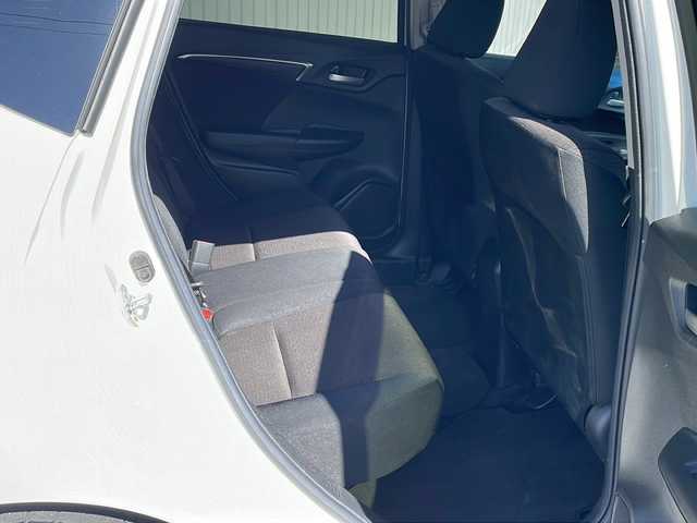 ホンダ フィット ハイブリット Fパッケージ コンフォートED 長野県 2017(平29)年 4.3万km プレミアムホワイトパールⅡ 純正メモリナビ TV/バックカメラ/シートヒーター /プッシュスタート /スマートキー/LEDヘッドライト/あんしんパッケージ/コンフォートビューパッケージ/電動格納ミラー