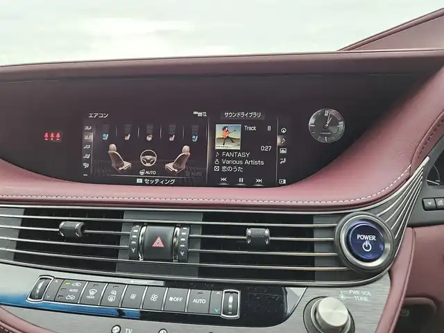 レクサス ＬＳ 500h エグゼクティブ 福岡県 2018(平30)年 3.1万km マンガンラスター 純正12.3型ナビ/フルセグTV/マークレビンソン3Dサウンドシステム/純正11.6型後席用ディスプレイ/全周囲カメラ/ドライブレコーダー/レーダークルーズコントロール/クリアランスソナー/セーフティシステムA/・プリクラッシュセーフティシステム/・フロントクロストラフィックアラート/・レーントレーシングアシスト/・レーンチェンジアシスト/・ドライバー異常時停車支援システム/・アダプティブハイビームシステム/・ロードサインアシスト/・先行車発進告知機能/3眼LEDヘッドランプ/本木製/革巻きコンビステアリング/ステアリングヒーター/パドルシフト/セミアニリン革シート/全席シートヒーター/ベンチレーション/全席パワーシート/前席ポジションメモリー/後席電動オットマン/ハンズフリーパワートランクリッド/純正オプ20インチアルミホイール/スマートエントリー/スタートシステム/禁煙車