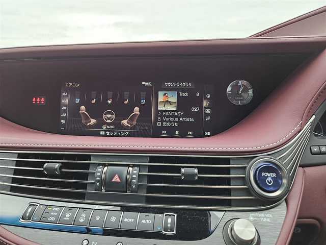 レクサス ＬＳ 500h エグゼクティブ 福岡県 2018(平30)年 3.1万km マンガンラスター 純正12.3型ナビ/フルセグTV/マークレビンソン3Dサウンドシステム/純正11.6型後席用ディスプレイ/全周囲カメラ/ドライブレコーダー/レーダークルーズコントロール/クリアランスソナー/セーフティシステムA/・プリクラッシュセーフティシステム/・フロントクロストラフィックアラート/・レーントレーシングアシスト/・レーンチェンジアシスト/・ドライバー異常時停車支援システム/・アダプティブハイビームシステム/・ロードサインアシスト/・先行車発進告知機能/3眼LEDヘッドランプ/本木製/革巻きコンビステアリング/ステアリングヒーター/パドルシフト/セミアニリン革シート/全席シートヒーター/ベンチレーション/全席パワーシート/前席ポジションメモリー/後席電動オットマン/ハンズフリーパワートランクリッド/純正オプ20インチアルミホイール/スマートエントリー/スタートシステム/禁煙車