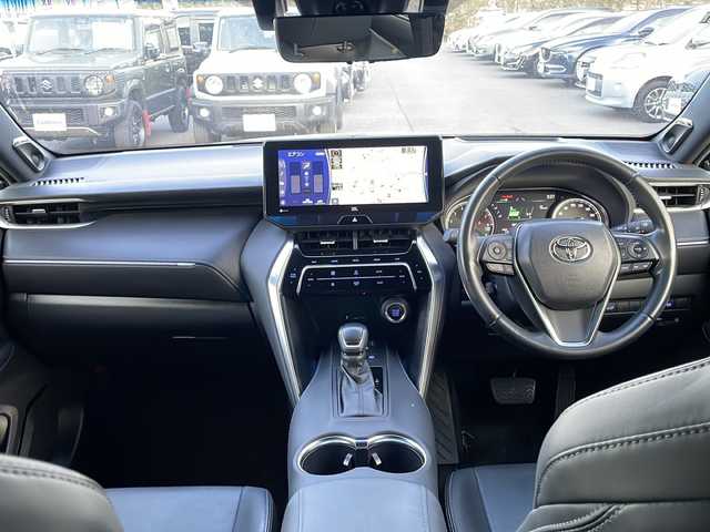 トヨタ ハリアー Z 道東・釧路十勝 2020(令2)年 6.7万km プレシャスブラックパール 4WD/純正JBLナビ(FM/AM/BT/フルセグTV)/JBLスピーカー/レザーシート/ETC/クルーズコントロール追従有/オートライト/オートハイビーム/パワーリアゲート/コーナーセンサー前後/レーンアシスト/電動パーキングブレーキ/横滑り防止/パワーシートD席