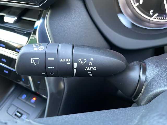 トヨタ ハリアー Z 道東・釧路十勝 2020(令2)年 6.7万km プレシャスブラックパール 4WD/純正JBLナビ(FM/AM/BT/フルセグTV)/JBLスピーカー/レザーシート/ETC/クルーズコントロール追従有/オートライト/オートハイビーム/パワーリアゲート/コーナーセンサー前後/レーンアシスト/電動パーキングブレーキ/横滑り防止/パワーシートD席