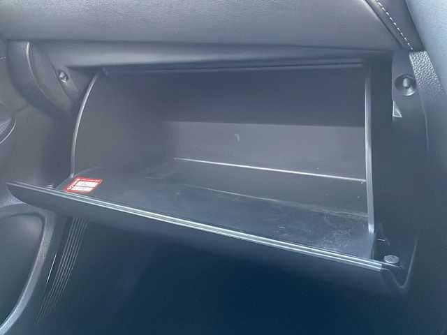 トヨタ ハリアー Z 道東・釧路十勝 2020(令2)年 6.7万km プレシャスブラックパール 4WD/純正JBLナビ(FM/AM/BT/フルセグTV)/JBLスピーカー/レザーシート/ETC/クルーズコントロール追従有/オートライト/オートハイビーム/パワーリアゲート/コーナーセンサー前後/レーンアシスト/電動パーキングブレーキ/横滑り防止/パワーシートD席