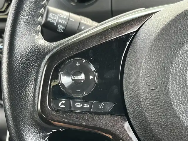 ホンダ Ｎ ＢＯＸ カスタム G EX ターボ ホンダセンシング 奈良県 2018(平30)年 4.1万km プラチナホワイトパール 純正メモリナビ　[VXM-185VFi]/バックカメラ　/フルセグＴＶ　/両側パワースライドドア　/純正１４インチＡＷ　/前後ドライブレコーダー　/衝突被害軽減システム　/パドルシフト　/車線逸脱警報　/ハーフレザーシート /レーンキープアシスト