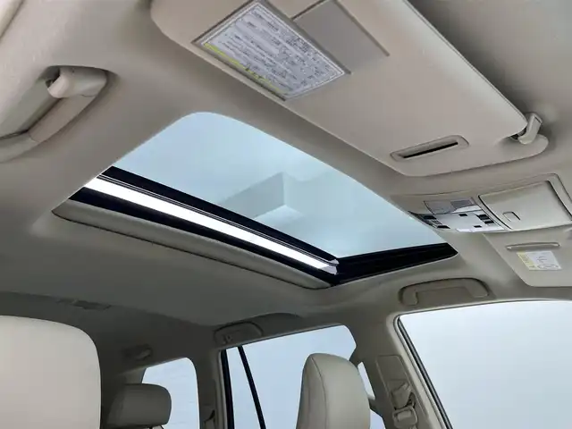 トヨタ ランドクルーザー プラド TX Lパッケージ マットブラED 宮城県 2023(令5)年 5万km ホワイトパールクリスタルシャイン サンルーフ/純正９型ナビ/ベージュ革シート/アダプティブクルーズ/クリアランスソナー/セーフティセンス/バックモニター/ＥＴＣ/シートヒーター/ベンチレーション/センターデフロック/ダウンヒルアシスト/後席電動格納/運転席/助手席パワーシート/専用18インチAW/ルーフレール/禁煙車