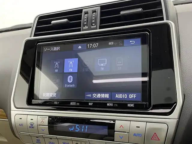 トヨタ ランドクルーザー プラド TX Lパッケージ マットブラED 宮城県 2023(令5)年 5万km ホワイトパールクリスタルシャイン サンルーフ/純正９型ナビ/ベージュ革シート/アダプティブクルーズ/クリアランスソナー/セーフティセンス/バックモニター/ＥＴＣ/シートヒーター/ベンチレーション/センターデフロック/ダウンヒルアシスト/後席電動格納/運転席/助手席パワーシート/専用18インチAW/ルーフレール/禁煙車