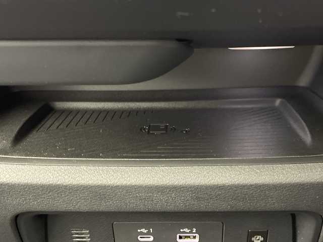 日産 セレナ e－パワー ハイウェイスター V 群馬県 2025(令7)年 0.1千km ダイヤモンドブラック 登録済未使用車　純正１１型後席モニター　純正１２．３型ナビ　全周囲カメラ　プロパイロット　電子ミラー　フルセグＴＶ　ＥＴＣ２．０　両側電動スライドドア　ワイヤレス充電　ＬＥＤ　フォグランプ　禁煙車