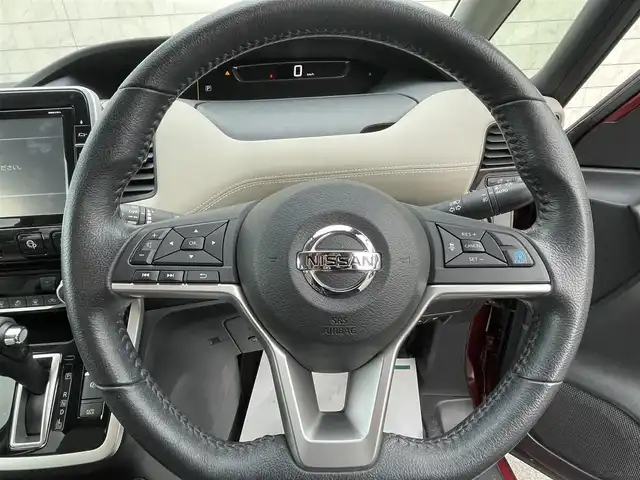 日産 セレナ ハイウェイスター Vセレクション 福岡県 2018(平30)年 6.7万km マルーンレッド 純正7型SDナビ(フルセグTV/CD/DVD/BT)/アラウンドビューモニター/プロパイロット/エマージェンシーブレーキ/コーナーセンサー/両側パワスラ/ドラレコ/ETC/デジタルインナーミラー/USBポート/純正LEDヘッドライト/純正フロアマット/純正16インチアルミホイール/スマートキー/プッシュスタート