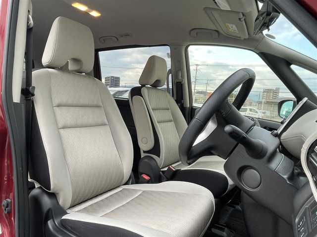 日産 セレナ ハイウェイスター Vセレクション 福岡県 2018(平30)年 6.7万km マルーンレッド 純正7型SDナビ(フルセグTV/CD/DVD/BT)/アラウンドビューモニター/プロパイロット/エマージェンシーブレーキ/コーナーセンサー/両側パワスラ/ドラレコ/ETC/デジタルインナーミラー/USBポート/純正LEDヘッドライト/純正フロアマット/純正16インチアルミホイール/スマートキー/プッシュスタート