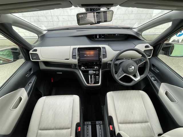 日産 セレナ ハイウェイスター Vセレクション 岡山県 2018(平30)年 6.7万km マルーンレッド 純正7型SDナビ(フルセグTV/CD/DVD/BT)/アラウンドビューモニター/プロパイロット/エマージェンシーブレーキ/コーナーセンサー/両側パワスラ/ドラレコ/ETC/デジタルインナーミラー/USBポート/純正LEDヘッドライト/純正フロアマット/純正16インチアルミホイール/スマートキー/プッシュスタート