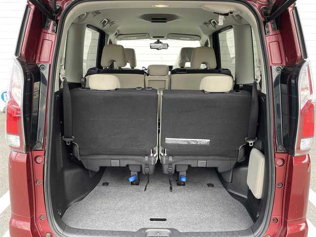 日産 セレナ ハイウェイスター Vセレクション 岡山県 2018(平30)年 6.7万km マルーンレッド 純正7型SDナビ(フルセグTV/CD/DVD/BT)/アラウンドビューモニター/プロパイロット/エマージェンシーブレーキ/コーナーセンサー/両側パワスラ/ドラレコ/ETC/デジタルインナーミラー/USBポート/純正LEDヘッドライト/純正フロアマット/純正16インチアルミホイール/スマートキー/プッシュスタート