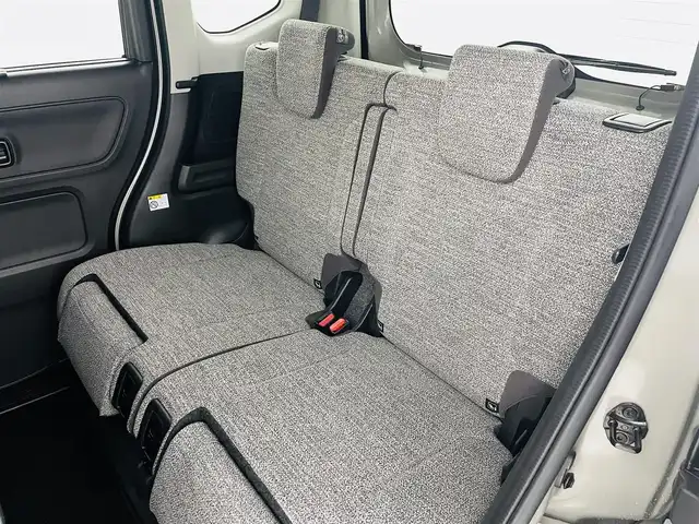 スズキ スペーシア HYBRID X 福島県 2024(令6)年 2万km モスグレーメタリック スズキセーフティサポート/・衝突軽減ブレーキ/・誤発進抑制機能/・車線逸脱抑制機能/・車線逸脱警報/・ふらつき警報機能/・先行車発進お知らせ機能/・標識認識/・低速時ブレーキサポート（前・後）/・パーキングセンサー（前後）/・横滑り防止装置/9インチ純正ディスプレイオーディオ/・全方位カメラ/・バックカメラ/・フルセグTV/・Bluetooth/・ETC/・HDMI/・USB/・AppleCarPlay/・androidオート/・iPod/・FM/AM/・ステアリングスイッチ/後席オットマン/両側パワースライドドア/LEDヘッドライト/・オートライト/・オートマチックハイビーム/前席シートヒーター/純正フロアマット/ドアバイザー/後席サンシェード/プッシュスタート/・スマートキー