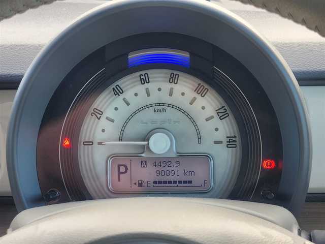 スズキ ラパン X 宮城県 2017(平29)年 9.1万km フレンチミントパールメタリック 4WD/メーカーオプションナビ/フルセグTV/全方位モニター/ETC/衝突被害軽減ブレーキ/HIDヘッドランプ/オートライト/オートエアコン/革巻きステアリング/ステアリングスイッチ/前席シートヒーター/純正14インチアルミホイール/スマートキー/プッシュエンジンスタート/禁煙車