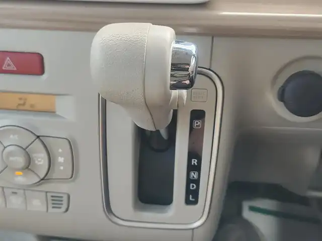 スズキ ラパン X 宮城県 2017(平29)年 9.1万km フレンチミントパールメタリック 4WD/メーカーオプションナビ/フルセグTV/全方位モニター/ETC/衝突被害軽減ブレーキ/HIDヘッドランプ/オートライト/オートエアコン/革巻きステアリング/ステアリングスイッチ/前席シートヒーター/純正14インチアルミホイール/スマートキー/プッシュエンジンスタート/禁煙車