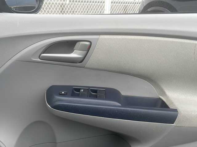 ホンダ インサイト G 香川県 2009(平21)年 8.9万km プレミアムホワイトパール 純正HDDナビ：VXH-108VF/バックカメラ/無限フルエアロ/無限グリル/無限１６インチアルミ/ＨＩＤヘッドライト　/フォグランプ　/オートライト機能　/電動格納サイドミラー　/荷室専用ラバーマット　/ＥＴＣ　/保証書／取説（車・ナビ）有