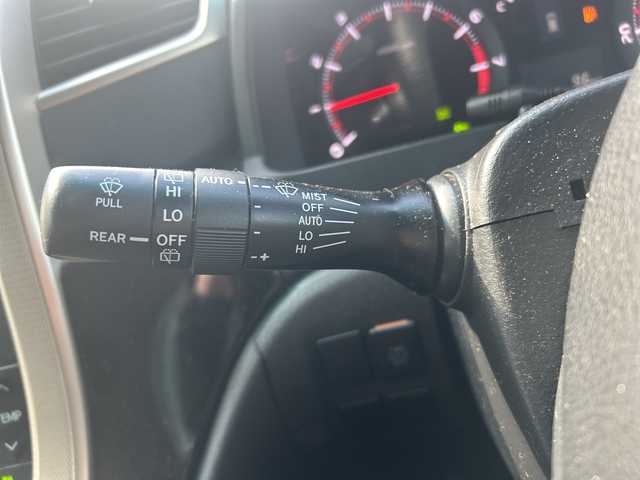 トヨタ ヴェルファイア 2．4Z ゴールデンアイズ 徳島県 2013(平25)年 11万km ブラック (株)IDOMが運営する【じしゃロン徳島店】の自社ローン対象車両になります。こちらは現金ご利用時の価格です。自社ローンご希望の方は別途その旨お申付け下さい。”										/										/										アルパイン8インチナビ（VIE-X008)/・CD/DVD/フルセグTV/Bluetooth/10.2フリップダウンモニター/パワーバックドア/両側パワースライドドア/クルーズコントロール/ハーフレザーシート/2列目オットマンシート/コーナーセンサー/HIDオートライト/ウッドコンビハンドル/スマートキー2本/取扱説明書