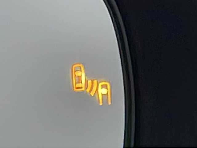 トヨタ ライズ Z 宮城県 2022(令4)年 5.3万km ブラックマイカメタリック ワンオーナー/禁煙車/スマートアシスト/・衝突回避支援ブレーキ機能/・車線逸脱警報機能/・標識認識機能/・レーンキープコントロール/・オートクルーズコントロール/・オートマチックハイビーム/・ブラインドスポットモニター/・リアクロストラフィックアラート/・コーナーセンサー/・先行車発進お知らせ/S-PDL/前席シートヒーター/純正9インチSDナビ/（BT.AM.FM.CD.DVD.SD.HDMI）/アラウンドビューモニター/フルセグテレビ/AC100V充電/電動パーキングブレーキ/AUTOHOLD/革巻きステアリング/ステアリングスイッチ/プッシュスタート/スマートキー/エンジンスターター/純正フロアマット/LEDヘッドライト/LEDフォグランプ/純正17インチアルミホイール/革製シートカバー/横滑り防止機能/アイドリングストップ