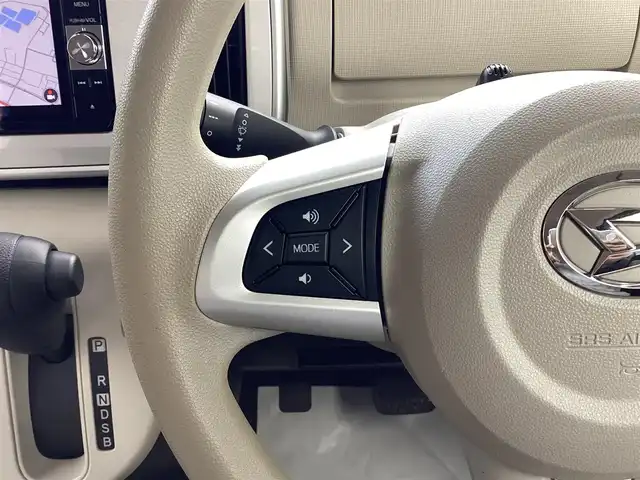 ダイハツ ムーヴ キャンバス X SA Ⅲ 三重県 2017(平29)年 7.8万km グレーマイカM スマートアシストIII/衝突警報機能（対車両、対歩行者）/衝突回避支援ブレーキ機能（対車両、対歩行者）/誤発進抑制制御機能（前方、後方）/車線逸脱警報機能/先行車発進お知らせ機能/オートハイビーム/純正ダイヤトーンサウンドナビ/フルセグ/Bluetooth/DVD再生/録音機能/スマートキー×2/プッシュスタート/MINILITE14インチアルミ/ステアリングスイッチ/アイドリングストップ/ETC/プライバシーガラス/オートリトラクタブルミラー