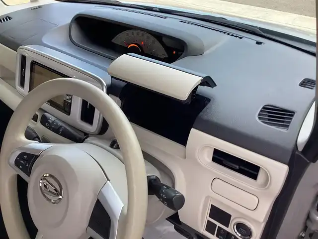 ダイハツ ムーヴ キャンバス X SA Ⅲ 三重県 2017(平29)年 7.8万km グレーマイカM スマートアシストIII/衝突警報機能（対車両、対歩行者）/衝突回避支援ブレーキ機能（対車両、対歩行者）/誤発進抑制制御機能（前方、後方）/車線逸脱警報機能/先行車発進お知らせ機能/オートハイビーム/純正ダイヤトーンサウンドナビ/フルセグ/Bluetooth/DVD再生/録音機能/スマートキー×2/プッシュスタート/MINILITE14インチアルミ/ステアリングスイッチ/アイドリングストップ/ETC/プライバシーガラス/オートリトラクタブルミラー