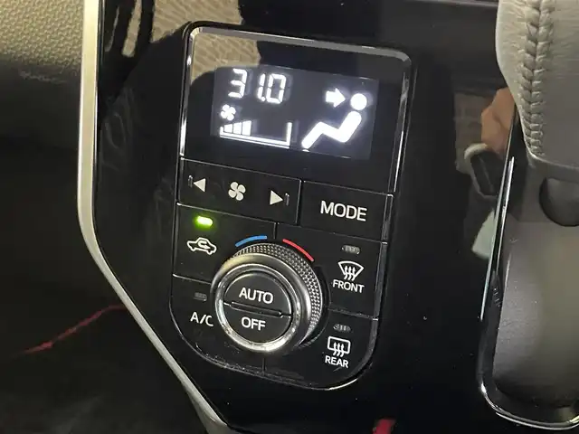 トヨタ ルーミー カスタムG 岩手県 2019(令1)年 3.8万km プラムブラウンパールクリスタルシャイン ワンオーナー/４WD/両側パワースライドドア/クルーズコントロール/スマートアシスト３/衝突回避支援ブレーキ/誤発進抑制機能/車線逸脱警報/ハイビームアシスト/先行車発信お知らせ機能/コーナーセンサー/横滑り防止装置/アイドリングストップ/ロールサンシェード/シートヒーター/ストラーダナビ/フルセグTV/バックカメラ/ドライブレコーダー/ETC/LEDヘッドライト/LEDフォグライト/純正アルミホイール