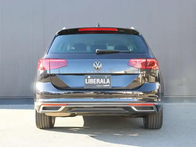 フォルクスワーゲン ＶＷ パサート ヴァリアント TDIエレガンス アドバンス 静岡県 2021(令3)年 3.4万km 黒 黒革シート/HUD/ACC/LKA/衝突軽減ブレーキ/360°カメラ/Apple Carplay/前席パワーシート/前席シートヒーター/電動リアゲート/LEDヘッドライト