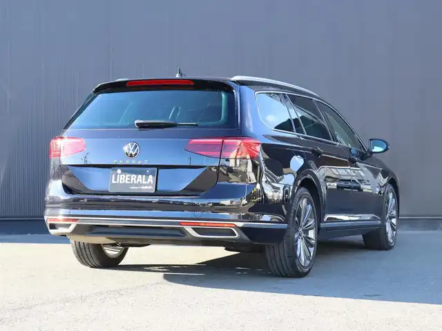 フォルクスワーゲン ＶＷ パサート ヴァリアント TDIエレガンス アドバンス 静岡県 2021(令3)年 3.4万km 黒 黒革シート/HUD/ACC/LKA/衝突軽減ブレーキ/360°カメラ/Apple Carplay/前席パワーシート/前席シートヒーター/電動リアゲート/LEDヘッドライト