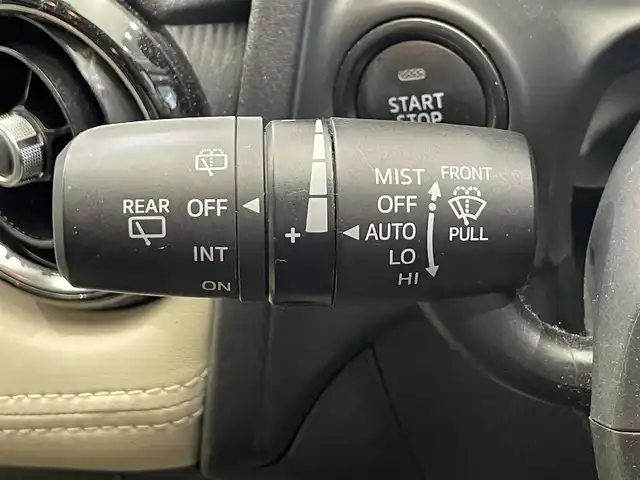 マツダ デミオ 13S ツーリング Lパッケージ 鹿児島県 2016(平28)年 6万km ジェットブラックマイカ 純正ナビ/フルセグTV/BT/CD/DVD/バックカメラ/スマートシティブレーキサポート/ハーフレザーシート/シートヒーター/LEDヘッドライト/ヘッドアップディスプレイ/ドライブレコーダー/ETC/純正アルミホイール/フロアマット/スマートキー