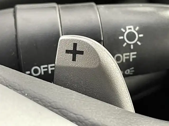 ホンダ ステップワゴン スパーダ Z 道央・札幌 2013(平25)年 6.1万km プレミアムコスミックバイオレットパール ・４WD/・寒冷地仕様/・純正ナビゲーション（VXM-135VFNi）/　ＣＤ/ＤＶＤ/フルセグ/ＳＤ/ＢＴ/・純正ビルトインETC/・バックカメラ/・ヒッチメンバー/・両側パワースライドドア/・横滑り防止装置/・HIDヘッドライト/・オートライト/・パドルシフト/・ミラーヒーター/・ドアバイザー/・ワイパーデアイサー/・スマートキー/・スペアキー1本/・社外フロアマット（前席欠品）/・純正AW16インチ/・保証書あり/・取説あり