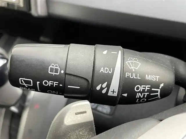 ホンダ ステップワゴン スパーダ Z 道央・札幌 2013(平25)年 6.1万km プレミアムコスミックバイオレットパール ・４WD/・寒冷地仕様/・純正ナビゲーション（VXM-135VFNi）/　ＣＤ/ＤＶＤ/フルセグ/ＳＤ/ＢＴ/・純正ビルトインETC/・バックカメラ/・ヒッチメンバー/・両側パワースライドドア/・横滑り防止装置/・HIDヘッドライト/・オートライト/・パドルシフト/・ミラーヒーター/・ドアバイザー/・ワイパーデアイサー/・スマートキー/・スペアキー1本/・社外フロアマット（前席欠品）/・純正AW16インチ/・保証書あり/・取説あり