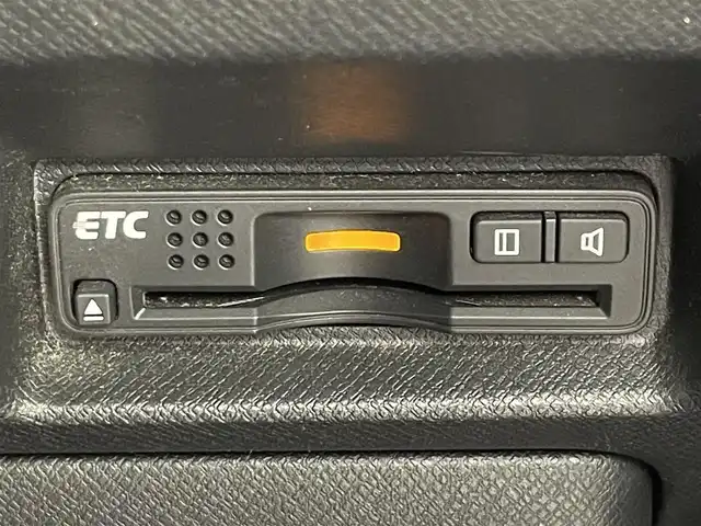 ホンダ ステップワゴン スパーダ Z 道央・札幌 2013(平25)年 6.1万km プレミアムコスミックバイオレットパール ・４WD/・寒冷地仕様/・純正ナビゲーション（VXM-135VFNi）/　ＣＤ/ＤＶＤ/フルセグ/ＳＤ/ＢＴ/・純正ビルトインETC/・バックカメラ/・ヒッチメンバー/・両側パワースライドドア/・横滑り防止装置/・HIDヘッドライト/・オートライト/・パドルシフト/・ミラーヒーター/・ドアバイザー/・ワイパーデアイサー/・スマートキー/・スペアキー1本/・社外フロアマット（前席欠品）/・純正AW16インチ/・保証書あり/・取説あり