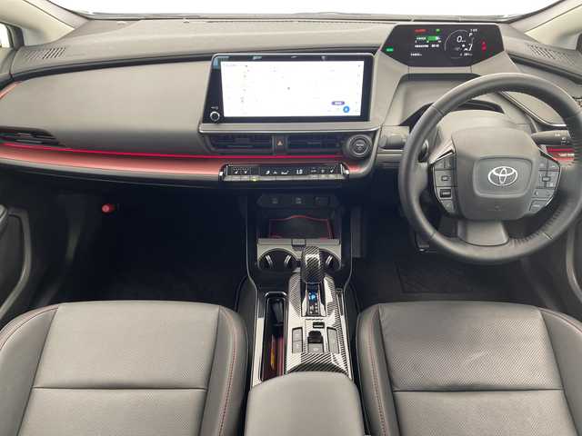 トヨタ プリウス Z 愛知県 2024(令6)年 1.5万km プラチナホワイトパールマイカ 純正12.4型ディズプレイオーディオナビ/全方位カメラ/ガラスルーフ/レーダークルーズコントロール/シートヒーター/エアシート/バッグカメラ/電気リアゲート/パワーシート/コーナーセンサー/純正アルミホイール/ETC2.0/ブラインドスポットモニター/LEDヘッドライト/ステアリングヒーター/インテリジェントミラー/オートマチックハイビーム/衝突軽減システム/フルセグ/ステアリングスイッチ/スマートキー/プッシュスタート