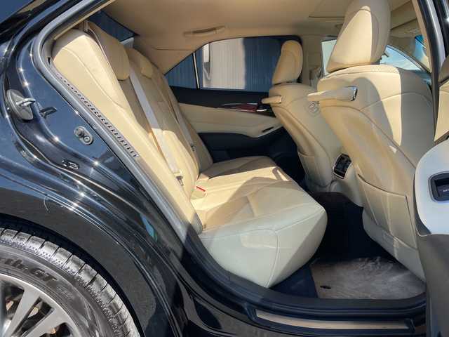 トヨタ クラウン ハイブリッド ロイヤルサルーン 長野県 2013(平25)年 10.9万km ブラック サンルーフ/ベージュレザーシート/純正メーカーナビフルセグTV/バックカメラ/ETC/純正17インチアルミ/ＬＥＤヘッドライト/パワーシート/クルーズコントロール/横滑り防止装置/保証書・取説/スペアキー